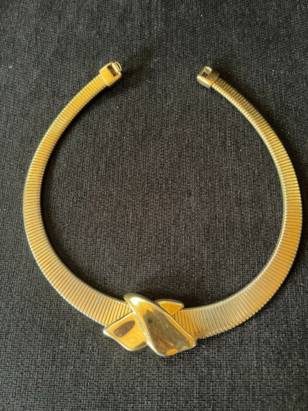 vintage gold-tone Napier choker necklace